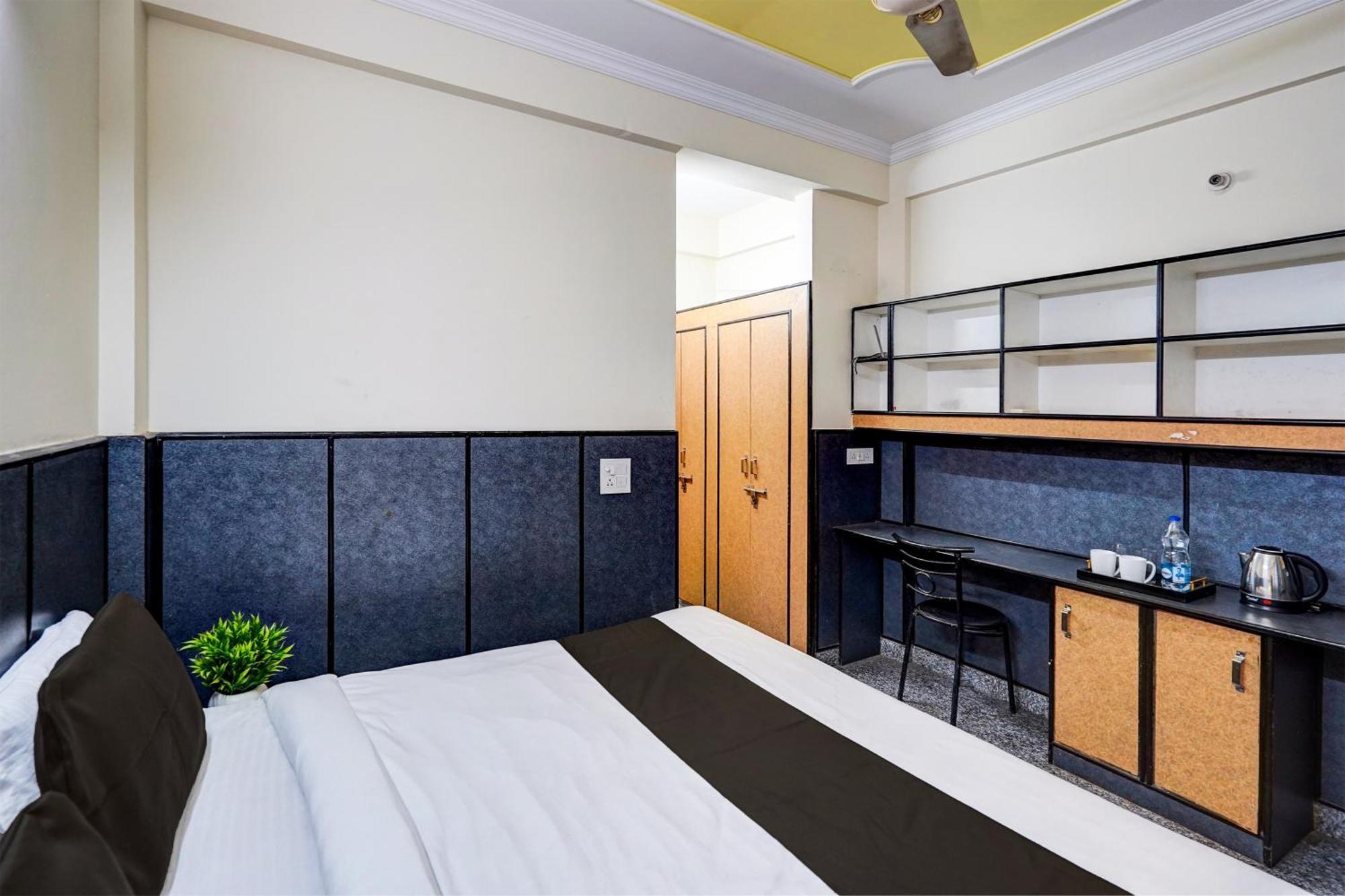 Hotel O Aryan Home Stay Dehradun Eksteriør billede